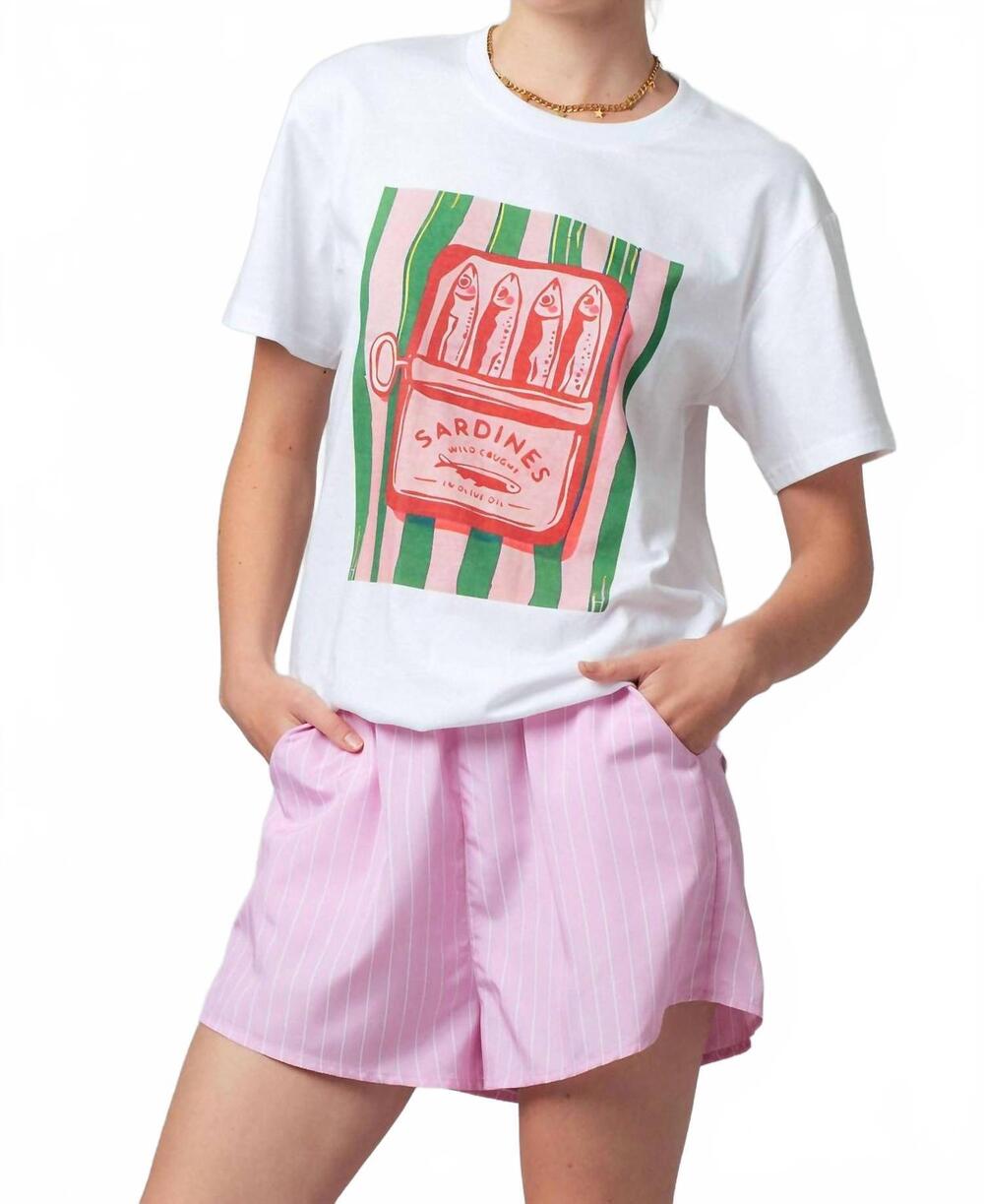 NEW URBAN DAIZY sardine graphic tee and striped shorts set in white